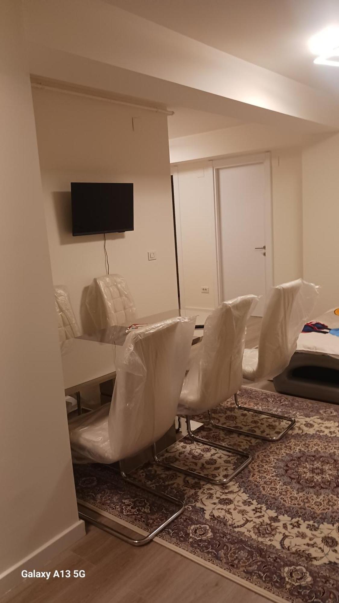 Trio Maria Lägenhet Otopeni Exteriör bild